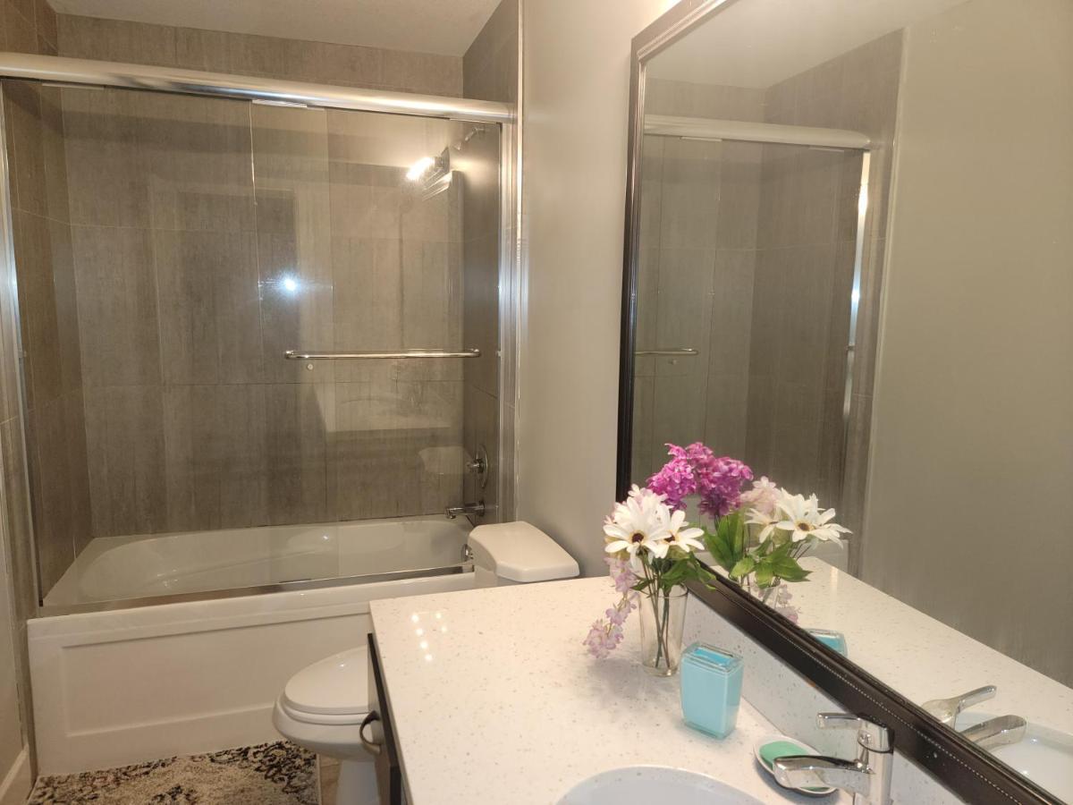 Oscar Inn & 2Bd Family Suite Or Private Room Abbotsford Exterior foto