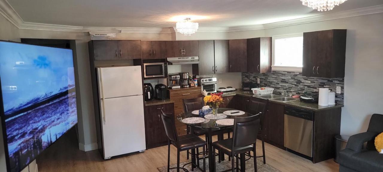 Oscar Inn & 2Bd Family Suite Or Private Room Abbotsford Exterior foto