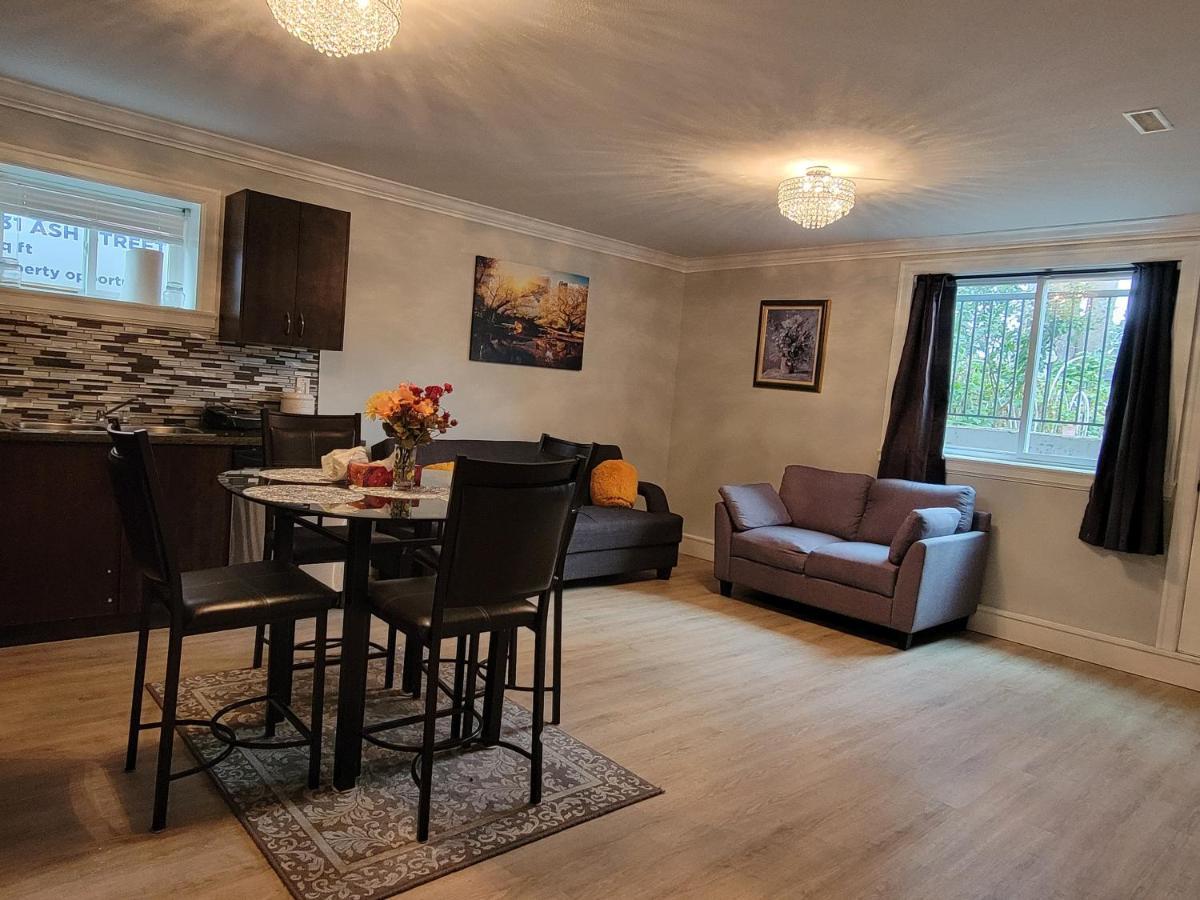 Oscar Inn & 2Bd Family Suite Or Private Room Abbotsford Exterior foto